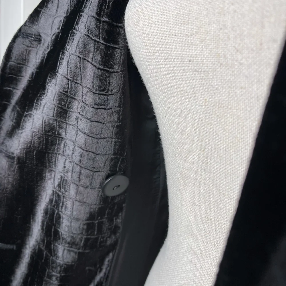 Karen Millen Black Glossy Faux Fur Trench Coat Silver Belted Lined Mob Wife - Picture 12 of 17